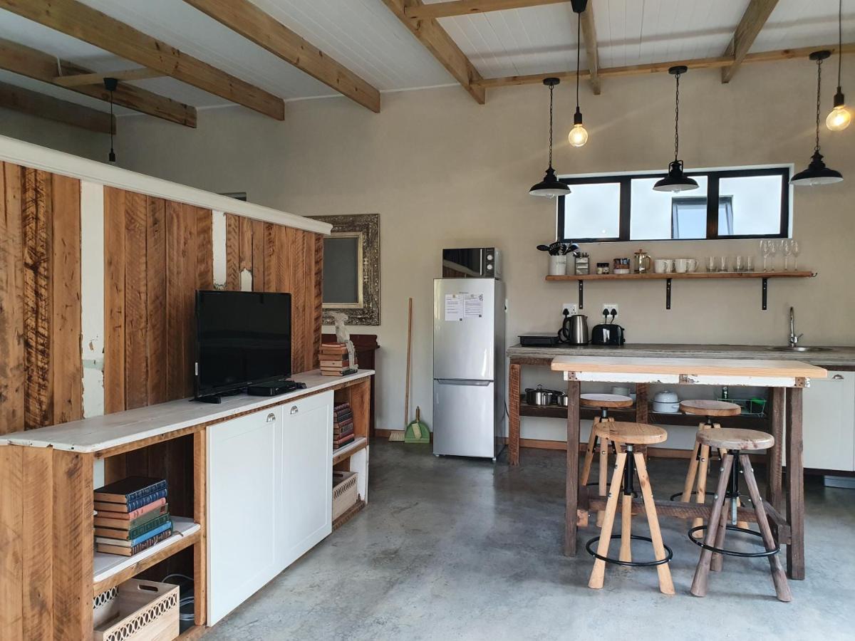 Avo&Oak Guesthouse جورج المظهر الخارجي الصورة