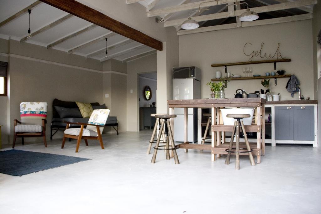 Avo&Oak Guesthouse جورج المظهر الخارجي الصورة